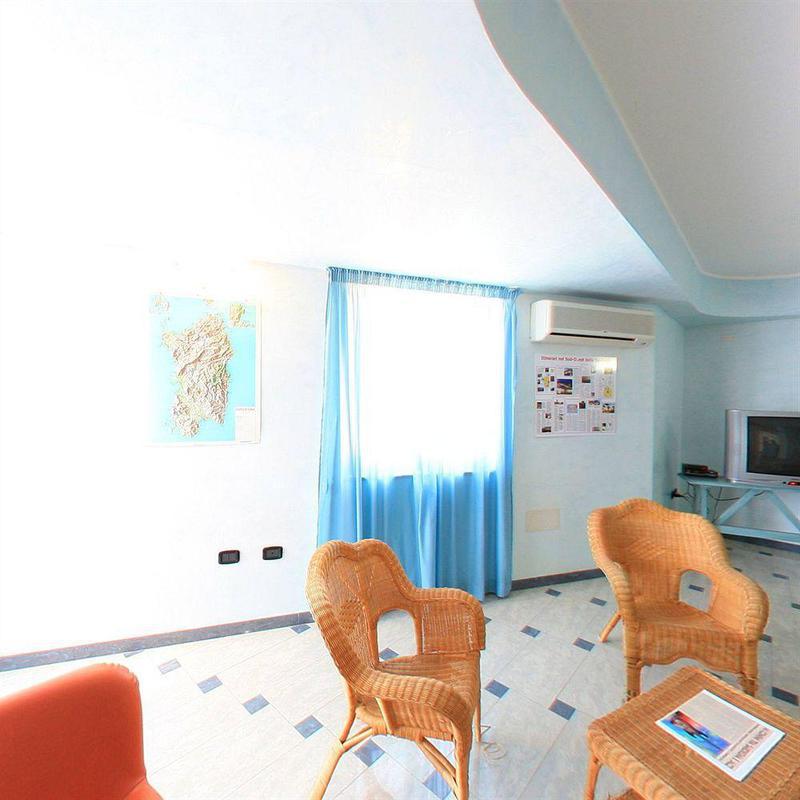 SantʼAnna Arresi Hotel Le Palme מראה חיצוני תמונה