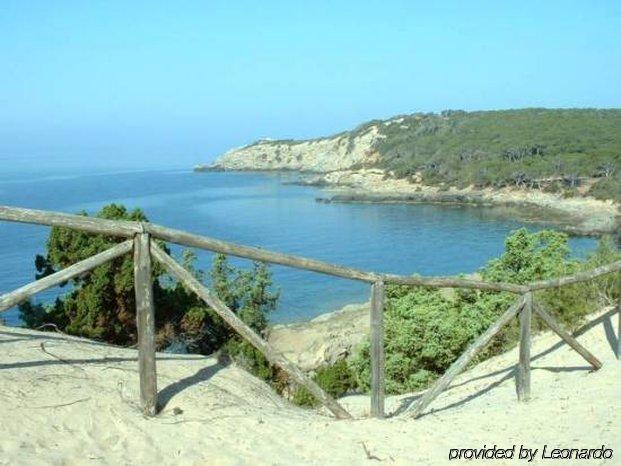 SantʼAnna Arresi Hotel Le Palme מראה חיצוני תמונה